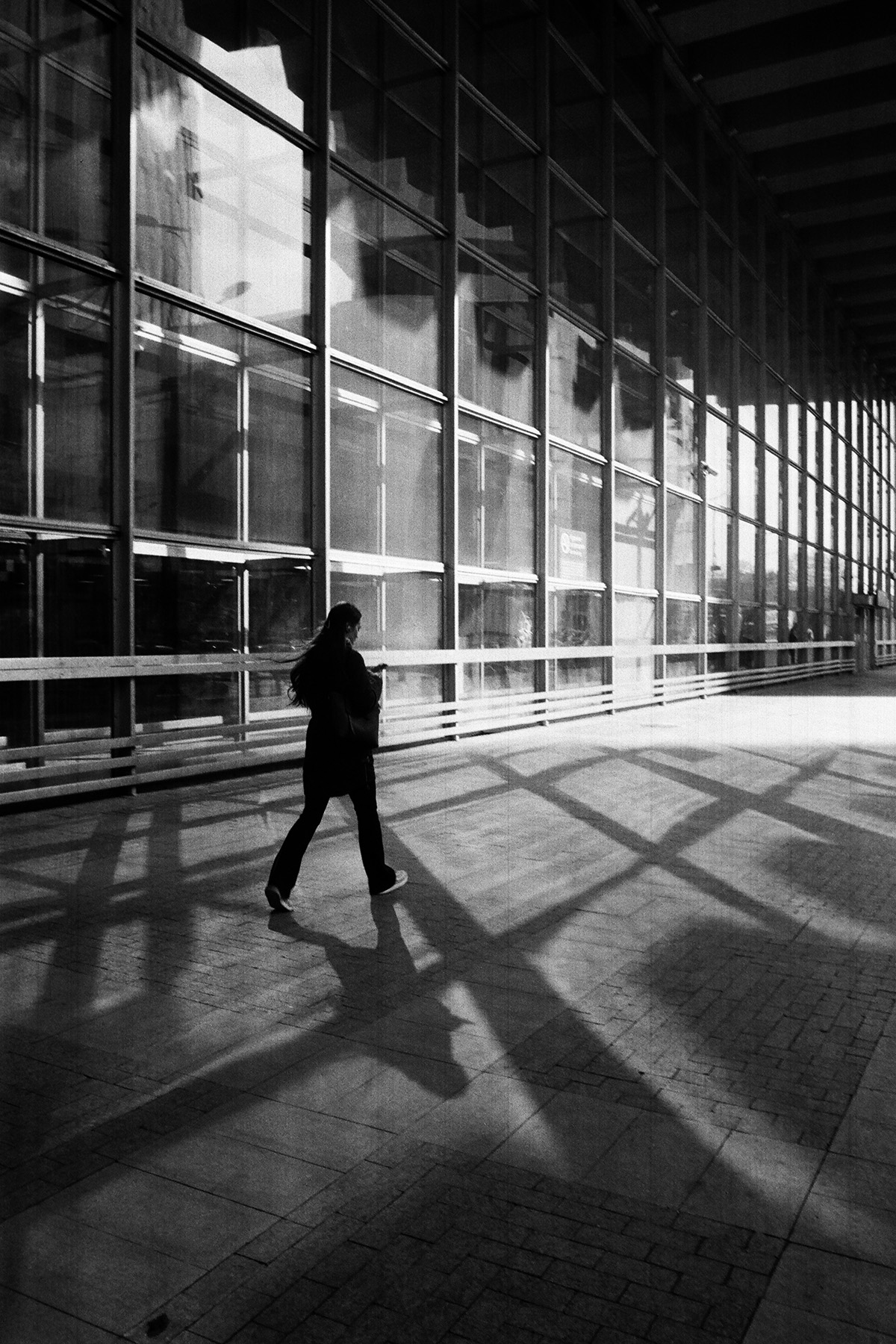 «-» раздел «Жанр». «Canon FT QL / Canon FL 28mm f/3.5 / Fomapan 200»