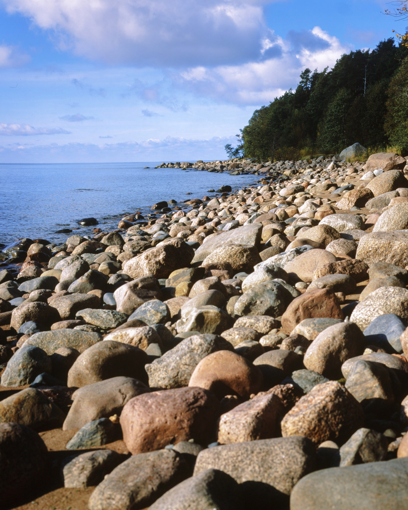 «Каменная река» раздел «Природный пейзаж». «IMG_1672Pentax 67SMC Pentax 2,8/90Fuji Velvia 50»