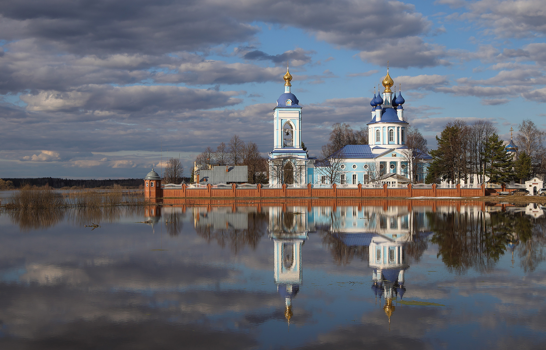 «весенний разлив» раздел «». «»