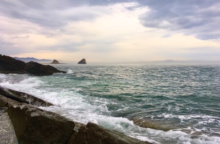 Волнуется море