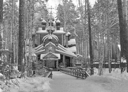 Храм в Ганиной яме.