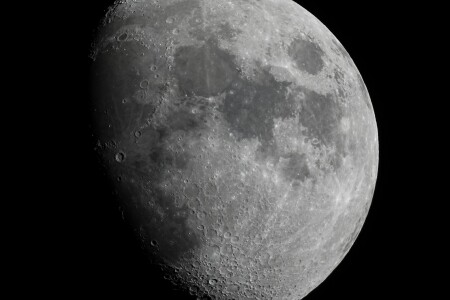 MOON