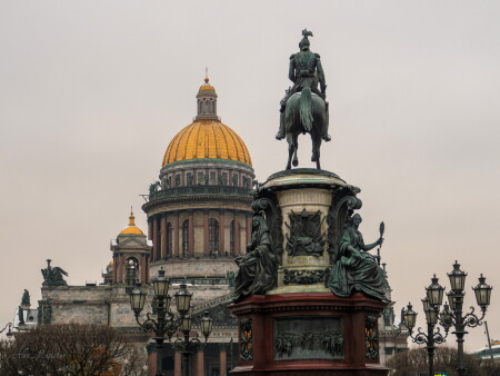 Вид на Исаакий