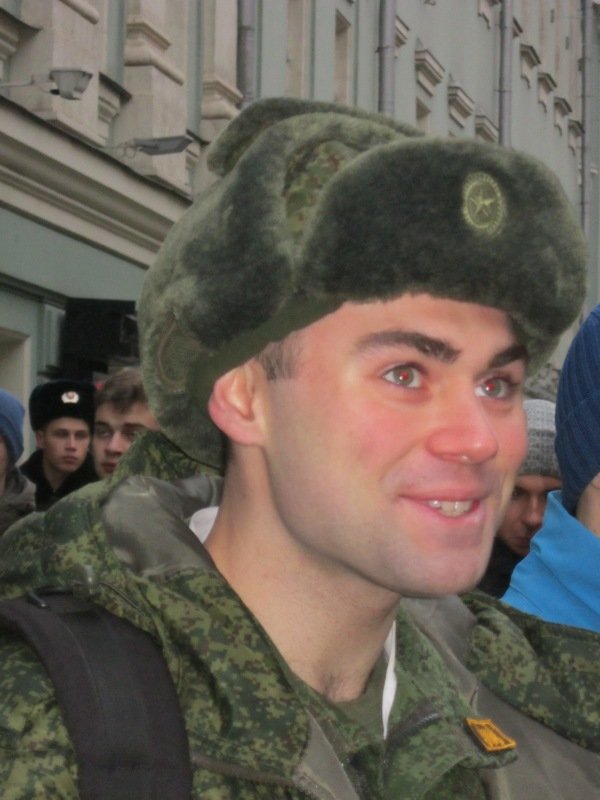 «Солдат молоденький в ушанке новенькой» раздел «Портрет». «10 ноября 2017 года. Москва, Центр, Колонный зал Дома Союзов (бывшего Благородного собрания). Второй съезд Военно-спортивного союза имени М. Т. Калашникова»