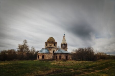 Пасмурный день