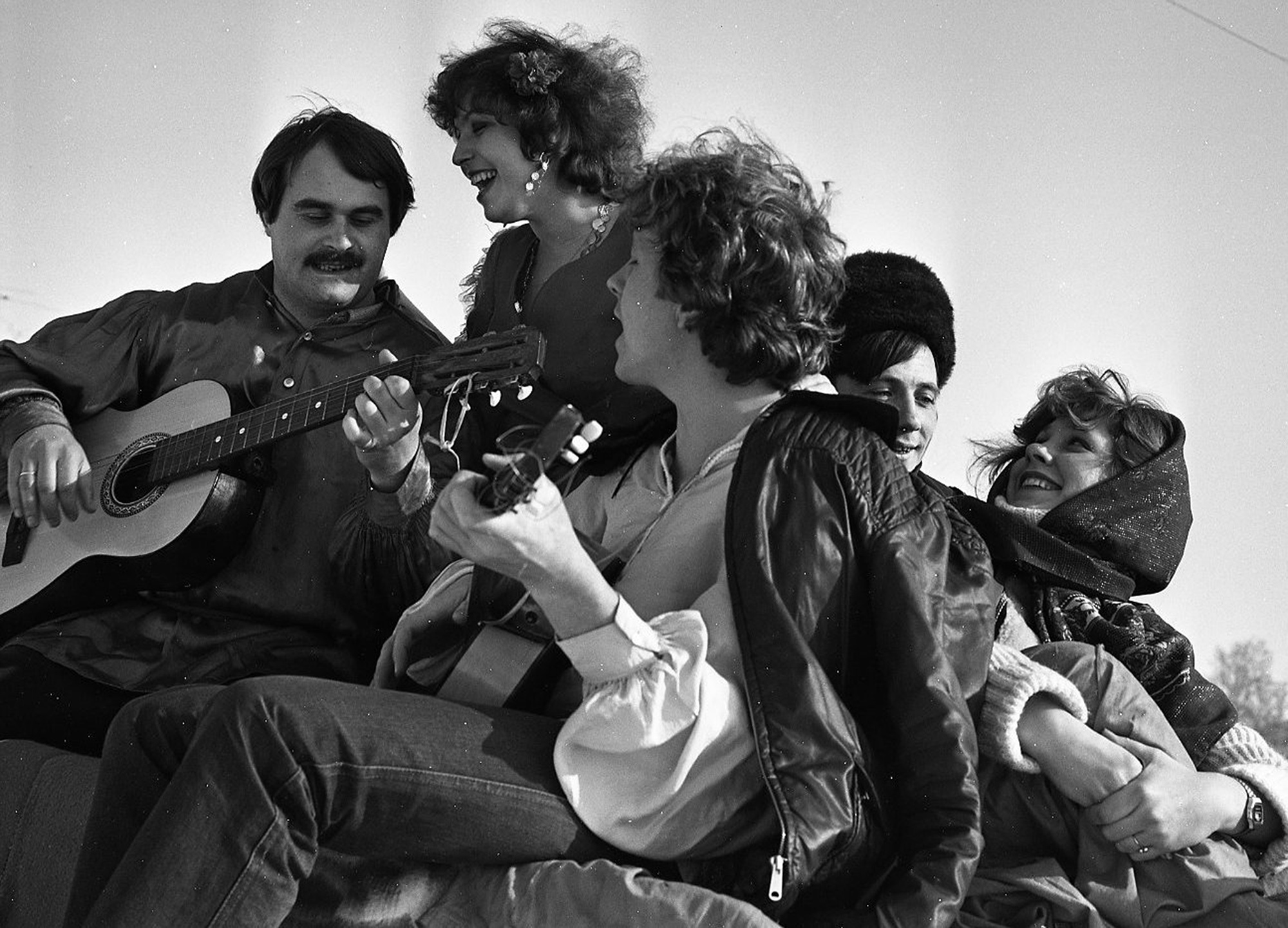 «Масленица» раздел «Репортаж». «1985 год. Московские водопроводчики гуляют. П/л Московский Родник зимой работал как база отдыха треста Мосводопровод.»