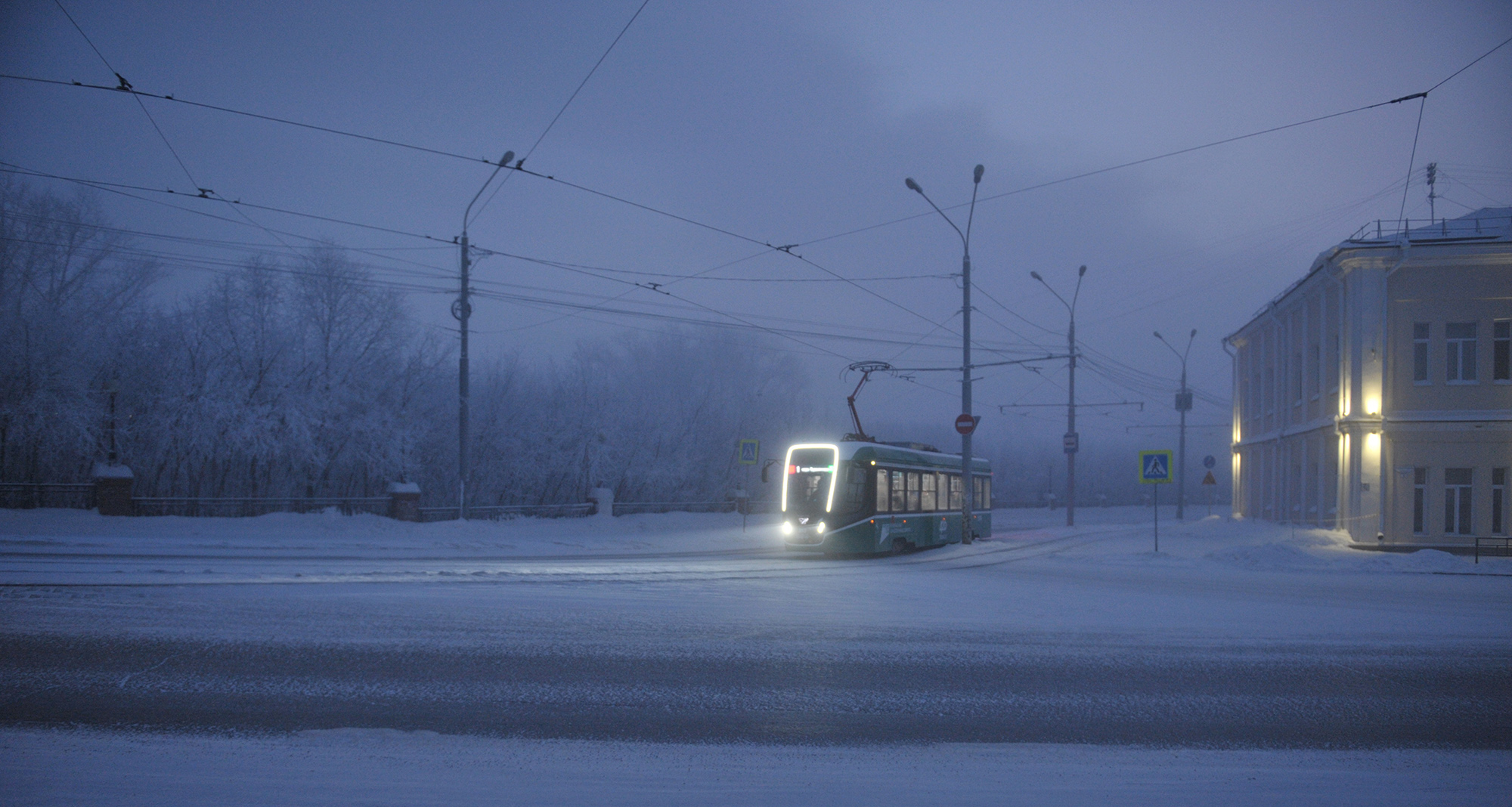 Утренний рейс (-42)
