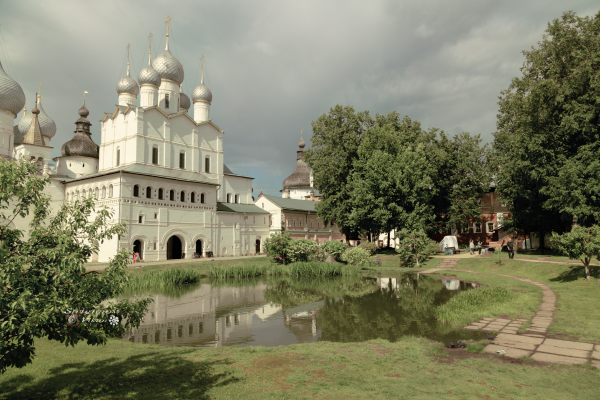 Ростов Великий.. раздел Архитектура. Памятники. Интерьер