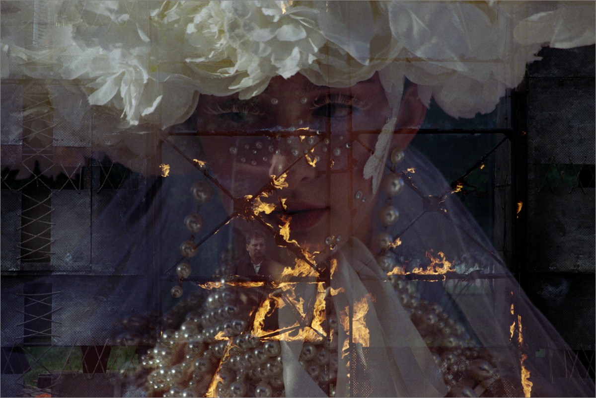 «***» раздел «Разное». «Canon EOS 3 + Canon EF 70-300mm/4-5.6 IS USM + Fujicolor C200 (09.2013). СПб, 2025г.»