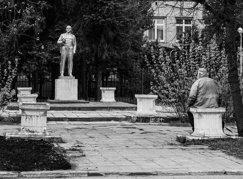 «поговори со мною.Ильич...» раздел «Разное». «»