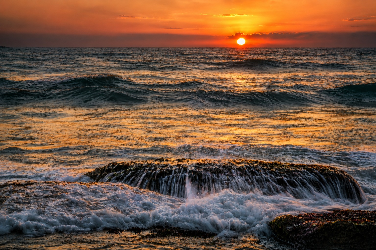 «The Mediterranean Sea, Sunset» раздел «Рассветы. Закаты». «»