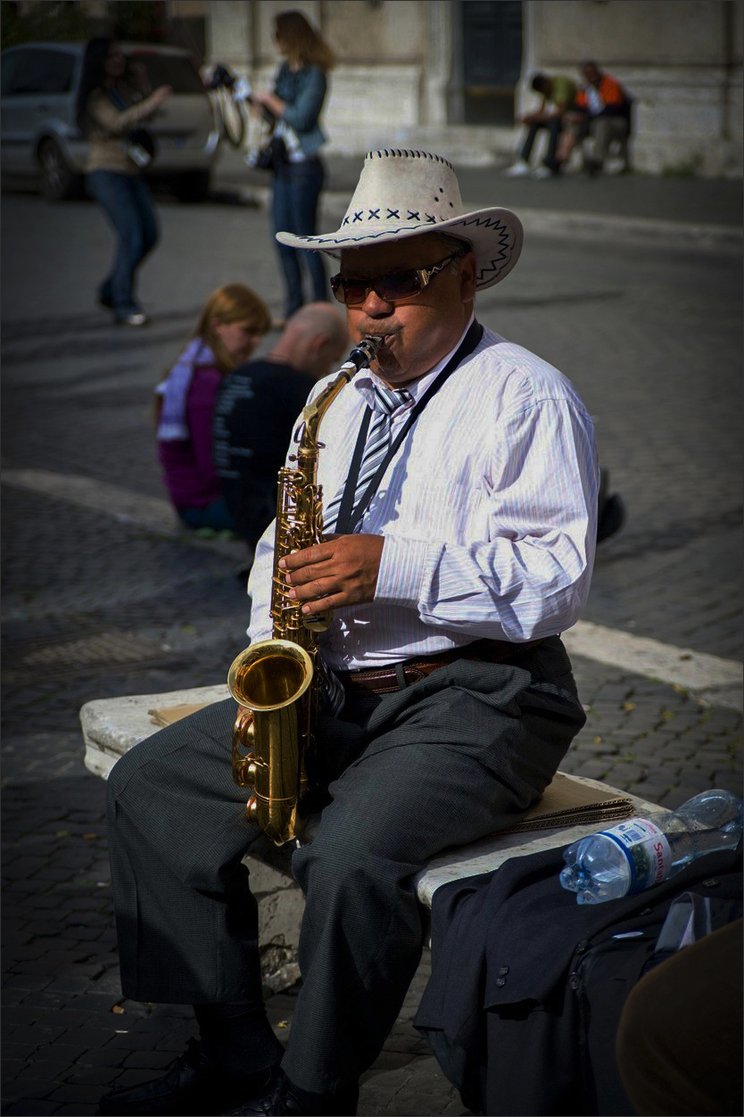 ROMA