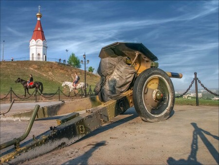 КАРАУЛЬНАЯ 2003