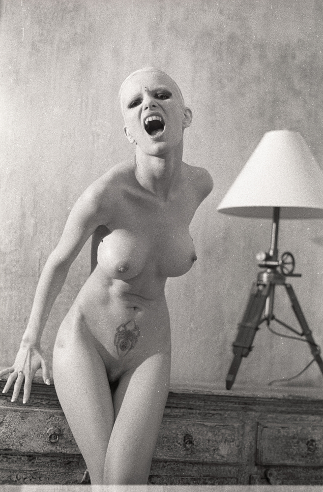 ***. раздел Эротика. Ню - арт. Алиса, 2014