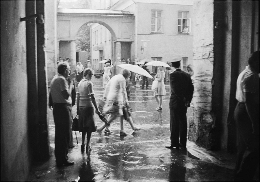 Летний дождь. Москва, июнь 1979