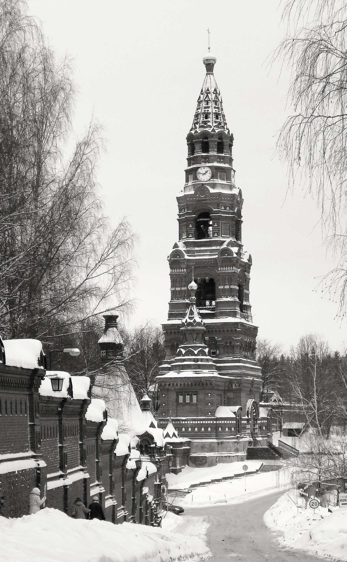 13.50. раздел Архитектура. Памятники. Интерьер. Сергиев Посад. Колокольня Черниговского скита