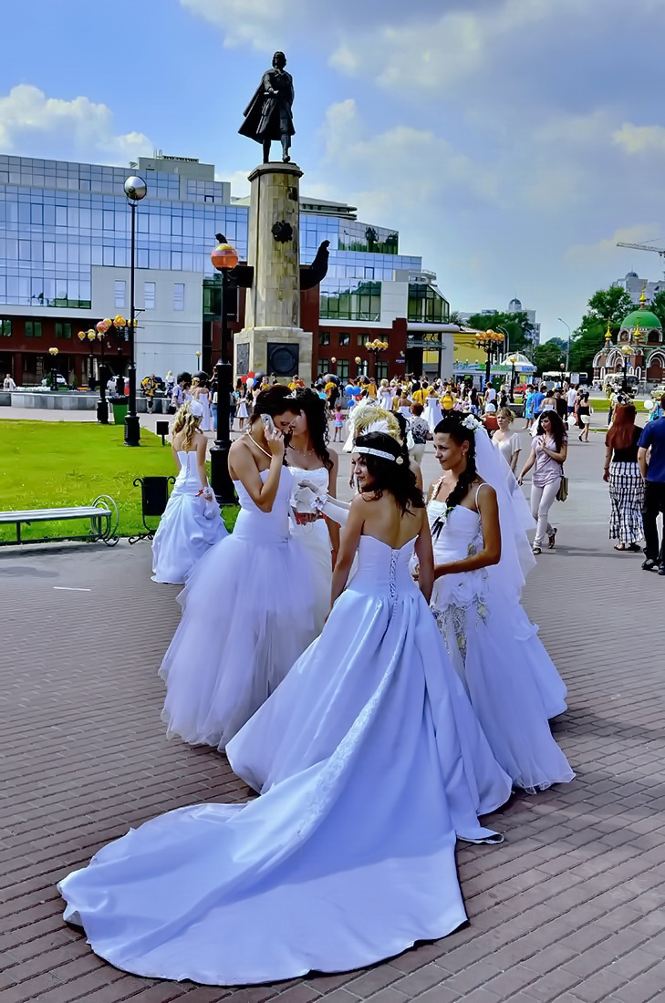Невесты. раздел Жанр