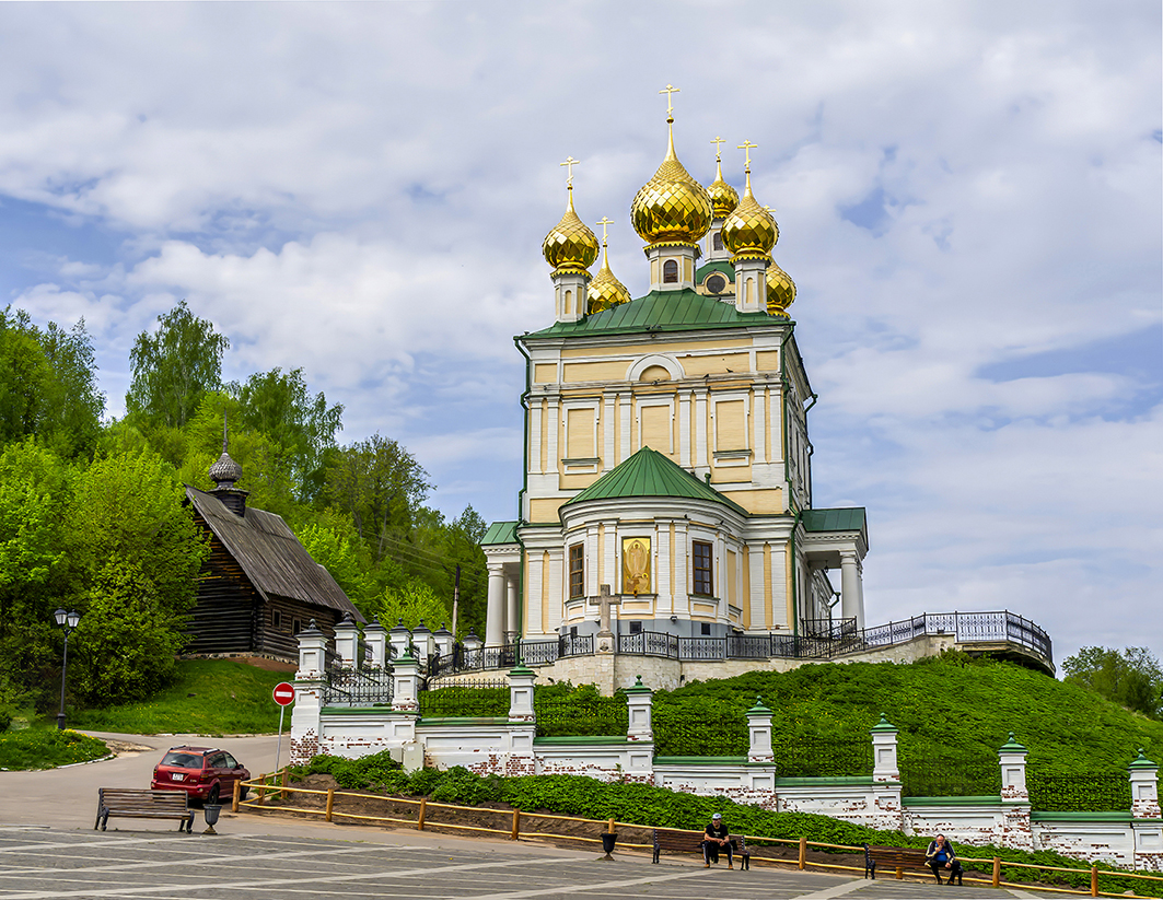 Церковь Воскресения Христова в Плёсе. раздел Городской пейзаж, Архитектура. Памятники. Интерьер