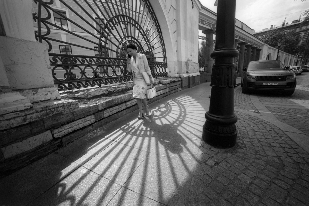 «***» раздел «Жанр». «Canon EOS 300V + Samyang 14mm/2.8 + Микрат-200 (04.1973). СПб, 2026г.»