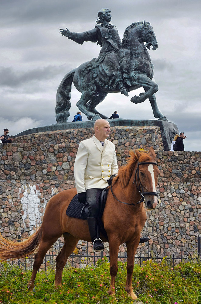 Памятник императрице Елизавете в Балтийске. раздел Разное