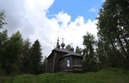 Храм