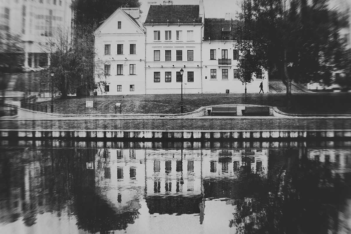 Дом у воды. раздел Жанр
