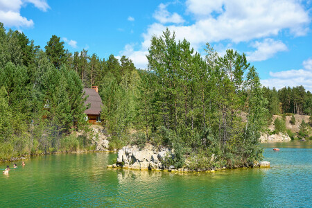 Мраморное озеро, Абрашинский карьер