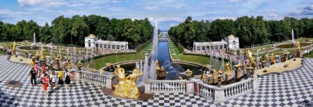 Панорама Петергофа.