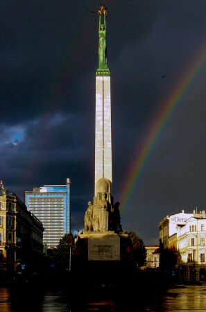 Freedom Monument.