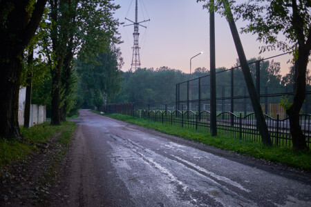 Сумерки на окраине