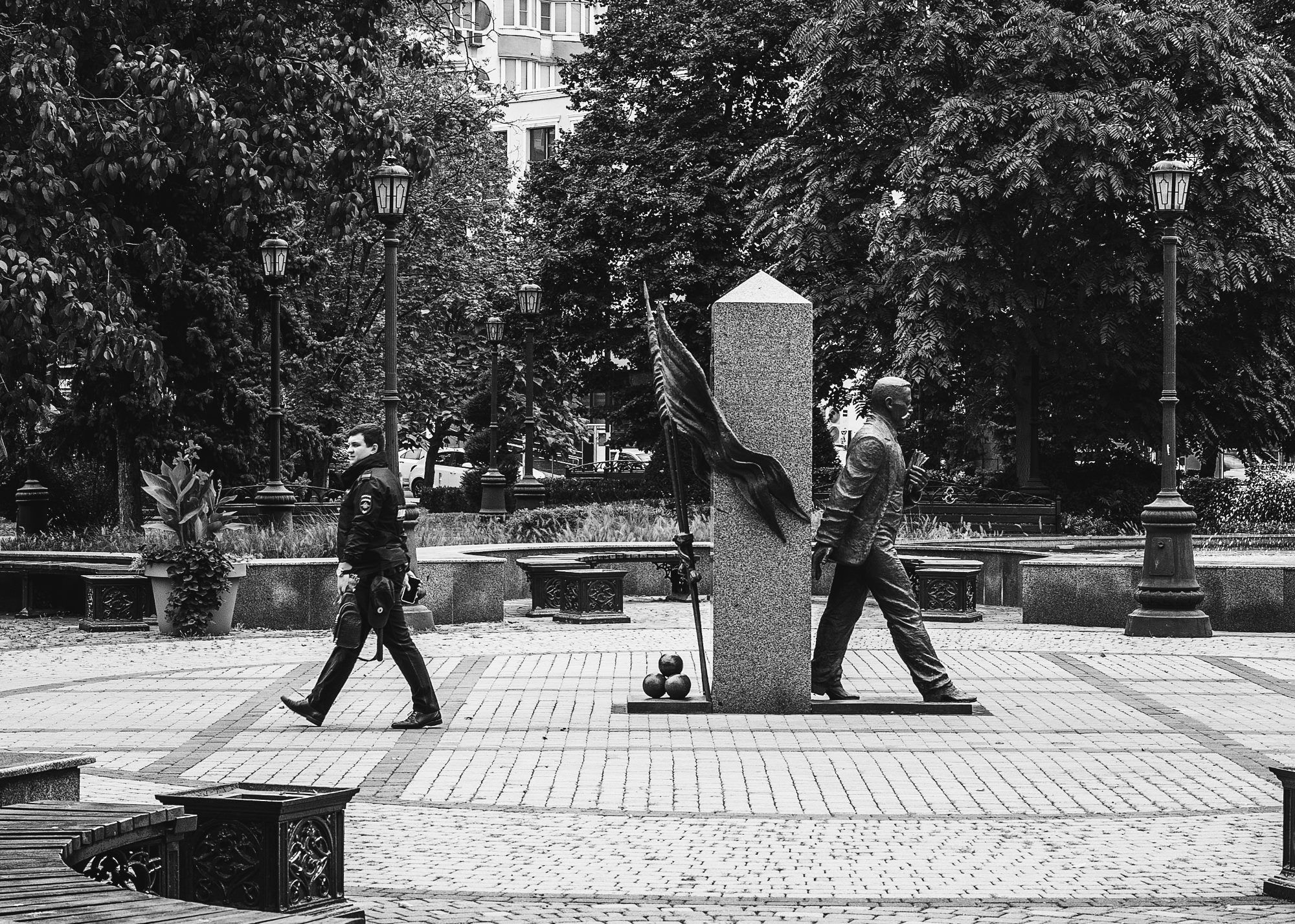 В ногу. раздел Жанр