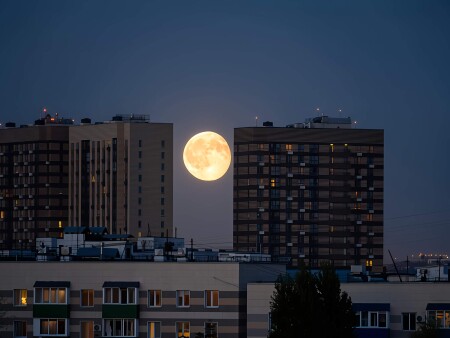 Большая Луна