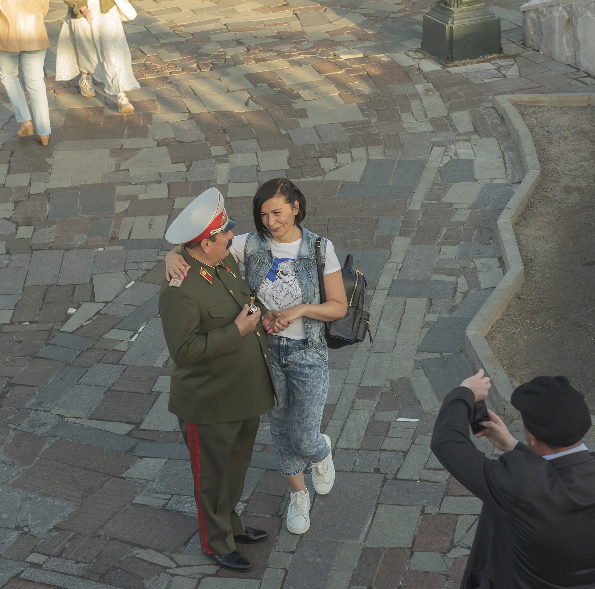 «Фото с вождем» раздел «Жанр». «»