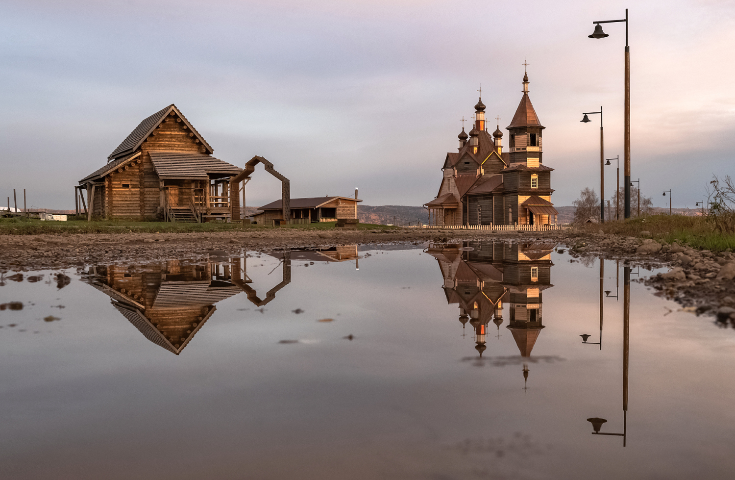 «В вечернем свете» раздел «Городской пейзаж». «Барабаново. Храм Параскевы Пятницы»