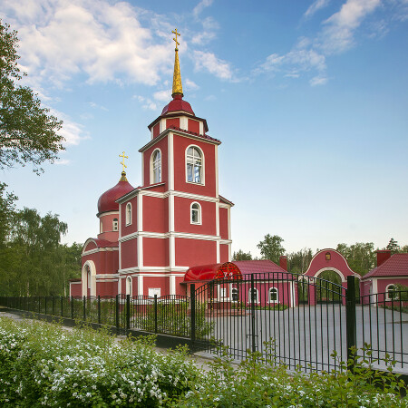 ХРАМ ПАНТЕЛЕЙМОНА ЦЕЛИТЕЛЯ (Воронеж)