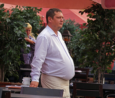 Старший официант