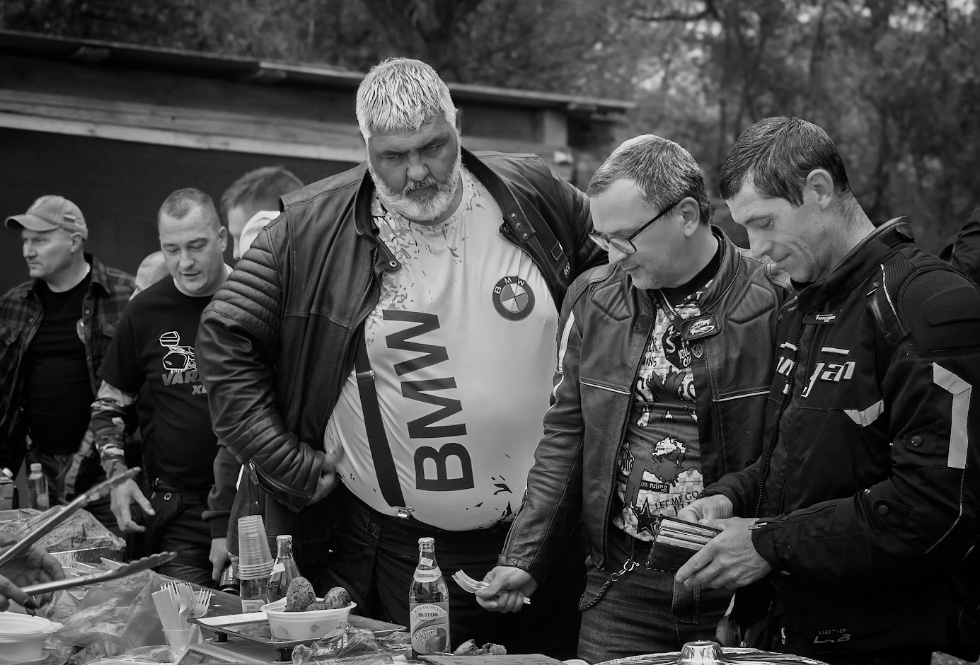 «БМВ» раздел «Жанр». «»