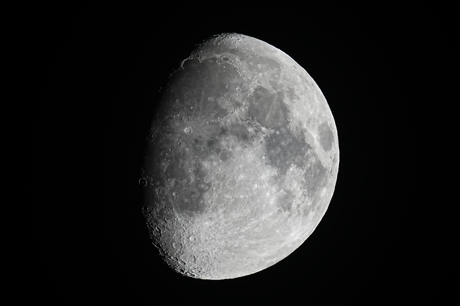 «MOON» раздел «Астрофотография». «A1 + 400-800 +1.4XСегодня 389 тыс км......»
