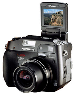 OLYMPUS Camedia C-7070 Wide Zoom