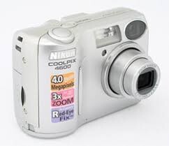 NIKON Coolpix 4600