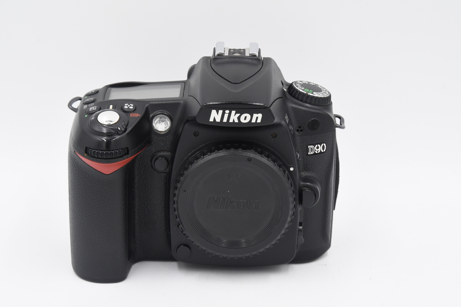 NIKON D90