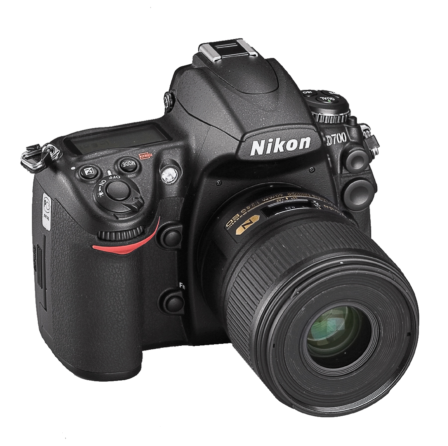 NIKON D700