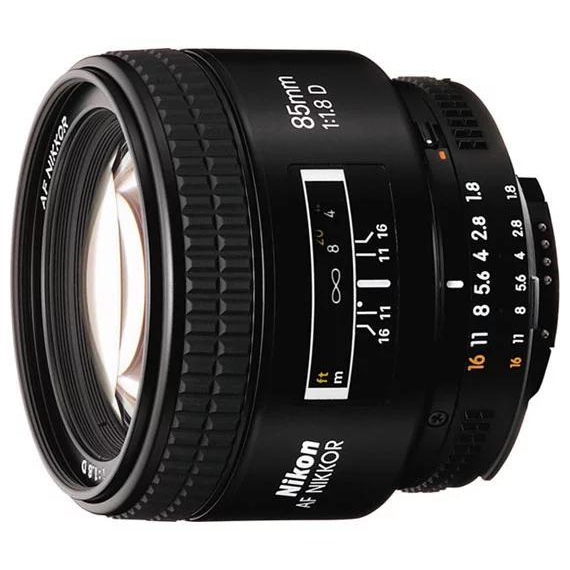 NIKON AF 85 mm f/1.8D