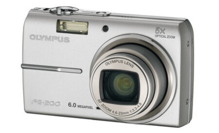 OLYMPUS FE-200
