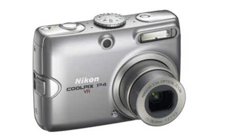 NIKON Coolpix P4