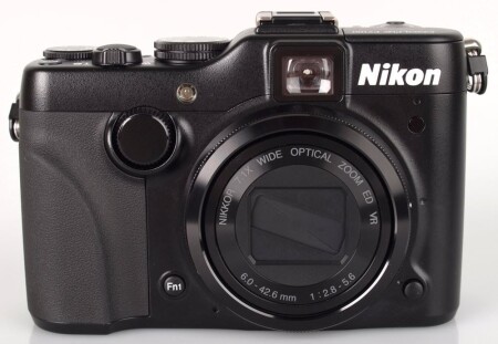 NIKON Coolpix P7100