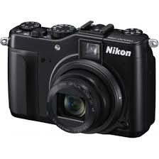 NIKON Coolpix P7000
