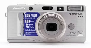 FUJIFILM FinePix F700